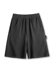 15番ループヤーン素材と大型ポケットが特徴のヘビーウェイトワイドショーツ