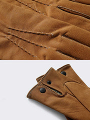 製品画像:1930年代ドイツ風カーフレザー製飛行士グローブの正面画像。ヴィンテージスタイルのデザイン。
詳細画像:カーフレザーの質感とクラシックな縫製ディテールのアップ画像。