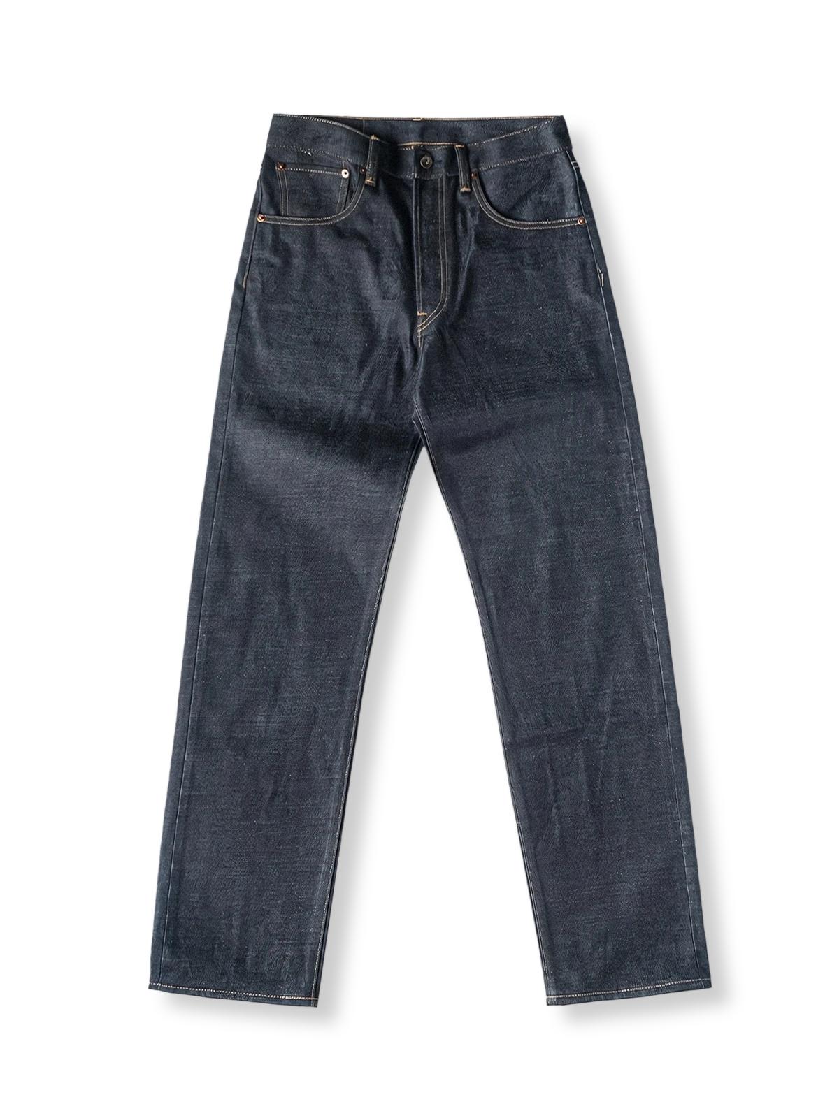 赤耳セルビッジとクラシックな直筒シルエットが特徴の1969モデルデニムパンツ。