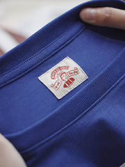 PESSOA CLUBショートスリーブTシャツ「Flyouts」の立体刺繍ディテール