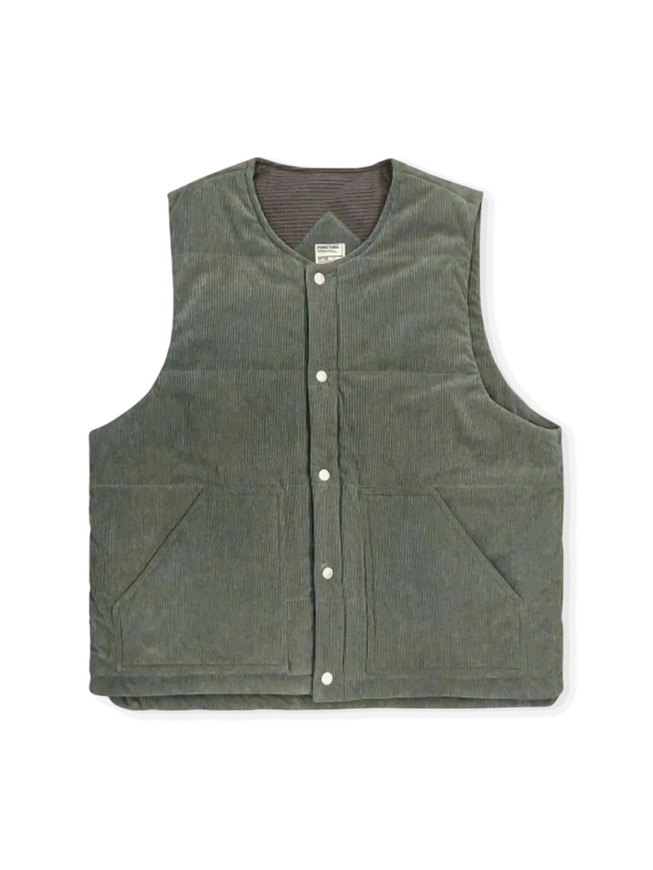 3Mシンサレート入り300gコーデュロイ使用のヴィンテージベスト。IDEAL社製ダブルジッパーと大型スナップボタン付き。