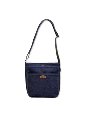 1940年代の郵便配達用バッグを再現した明るいインディゴデニムとステッチが特徴のヴィンテージ風デニムメッセンジャーバッグ。収納力と耐久性に優れたデザイン。