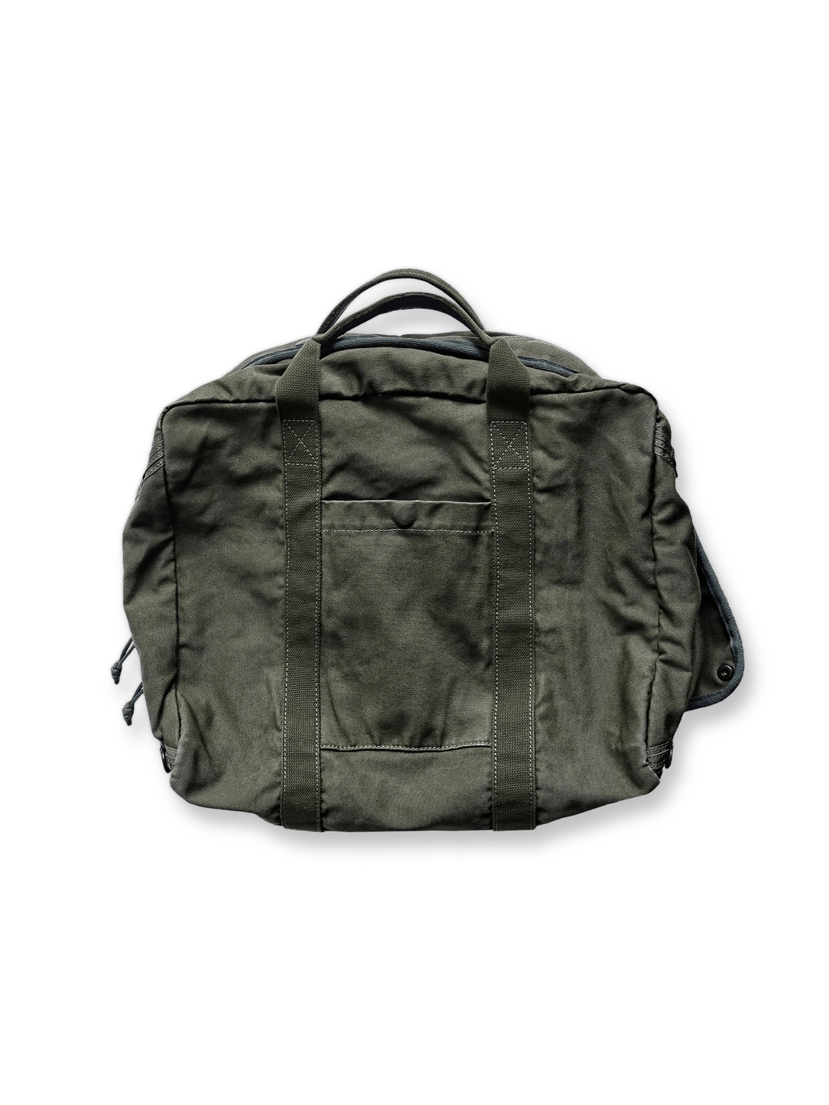 70s水洗デルフォー帆布デプロイメントバッグの全体像を展示し、そのクラシックな魅力とディテールが強調されています。