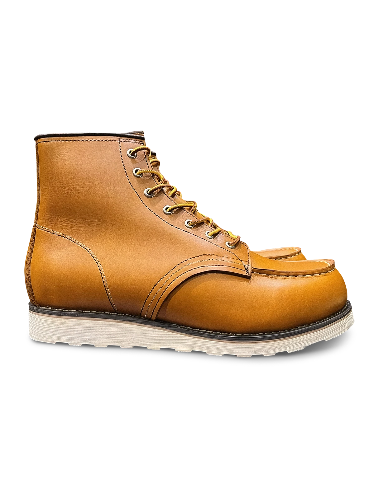 レッドブラウンの牛革ショートブーツの製品イメージ