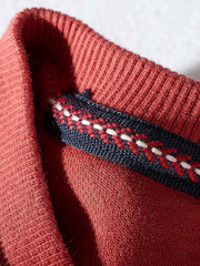 製品画像: 9色展開厚手フリース裏地のクルーネックスウェット全体展示 詳細画像: 9色展開広めのリブ仕様の裾と袖口のディテール