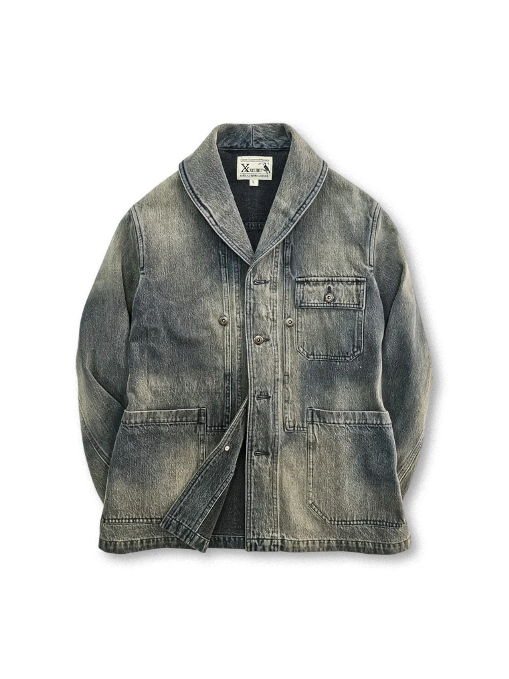 ショールカラーとダブルポケットが特徴的なデニムワークジャケットの正面