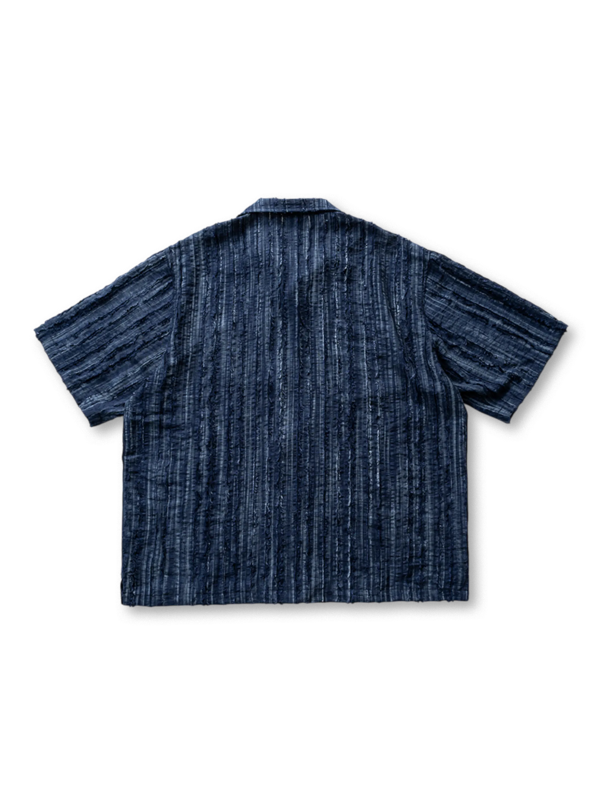 インディゴ調シェアード加工リラックスシャツの正面全体