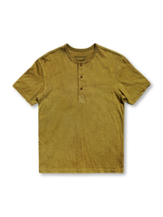 正面から見たグレーカラーの植物染めヘンリーネックTシャツ