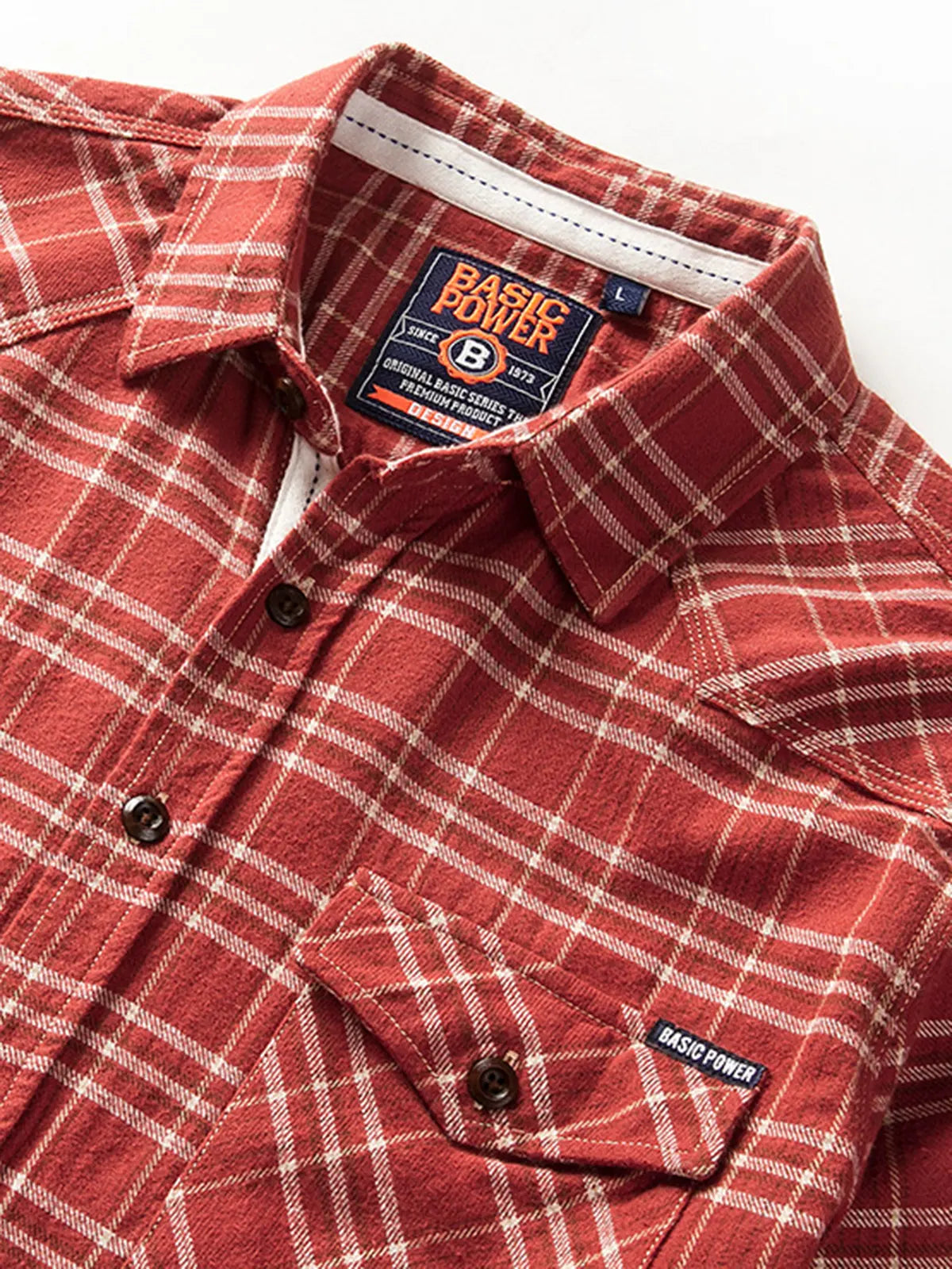 長袖チェックシャツ、両胸ポケット付き