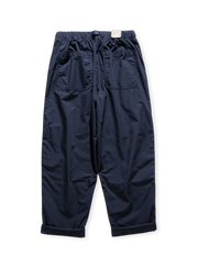 製品画像:ノースリーブ・ラウンドネック 刺繍Tシャツ全体正面展示