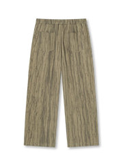 ドレーププリーツリラックスパンツ正面画像