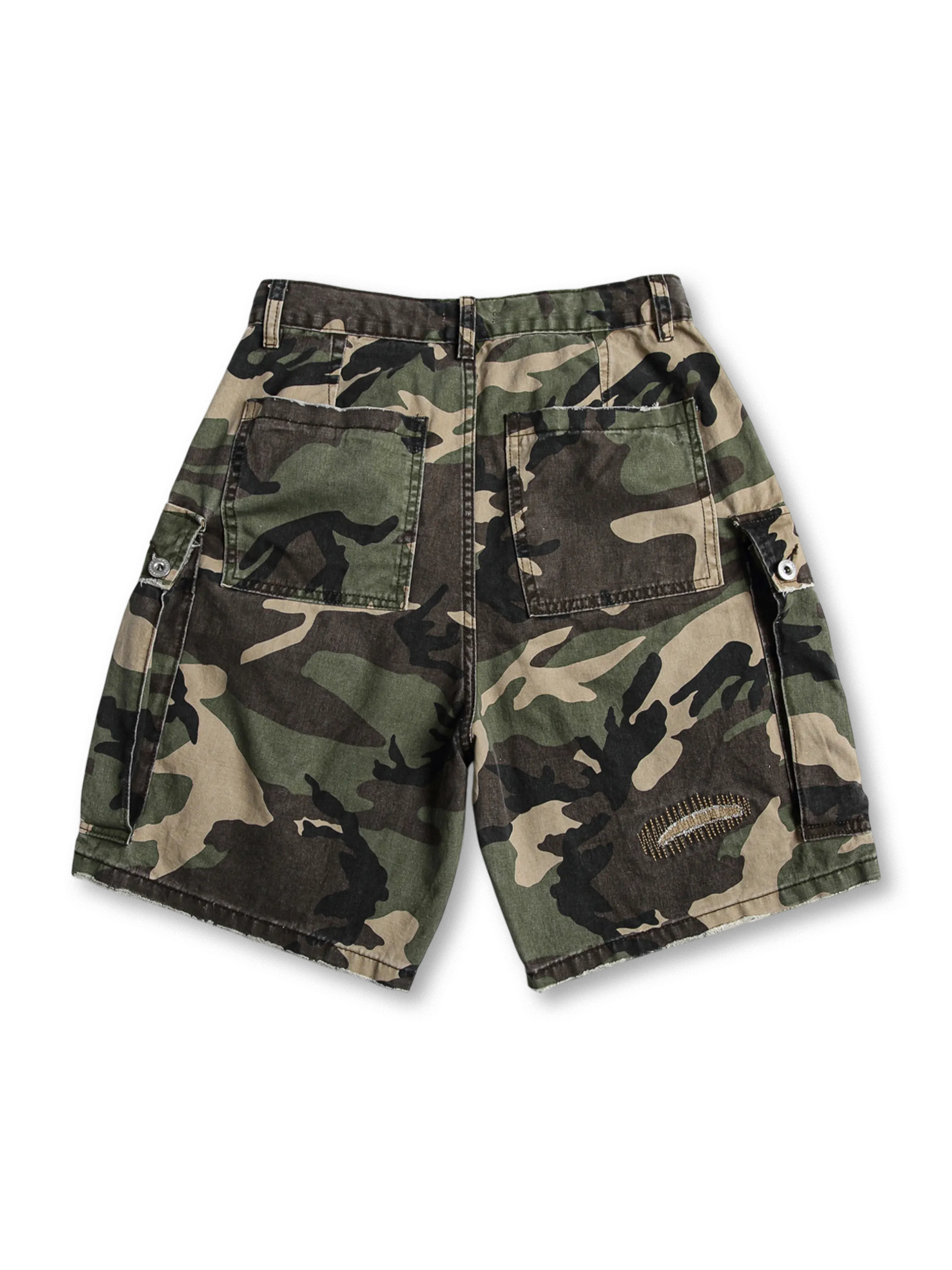 フロント全体のM65ウォッシュドカモカーゴショーツ