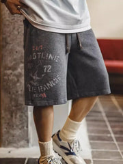 航海柄の刺繍入りショートパンツ - 船の錨デザイン