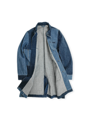 深浅ブルーのデニム生地を用いたヴィンテージパッチワークデニムコート全体外観.