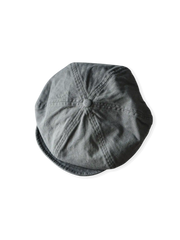 250gヘリンボーン生地を酵素洗いでヴィンテージ加工した、頭囲の大きい方向けのニュースボーイキャップ。