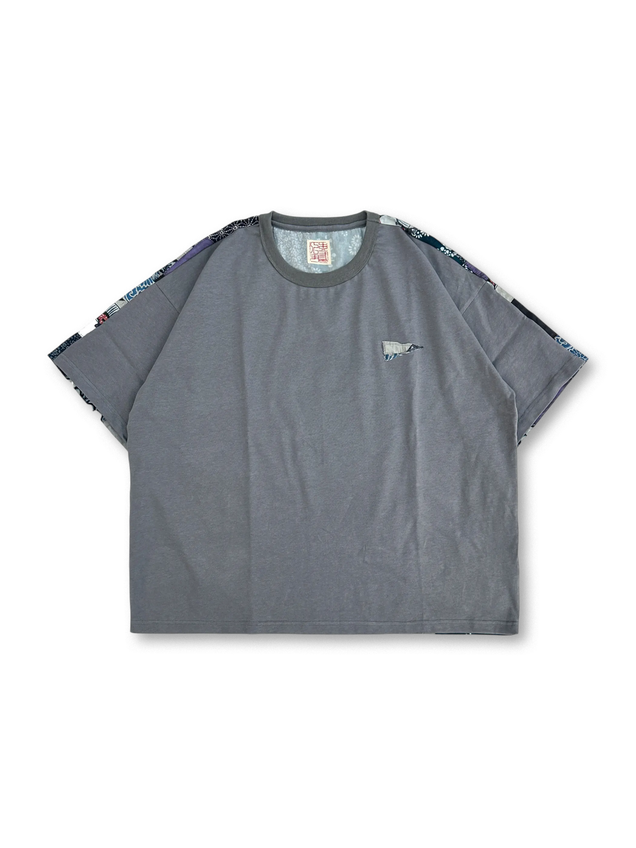 パッチワークTシャツ全体