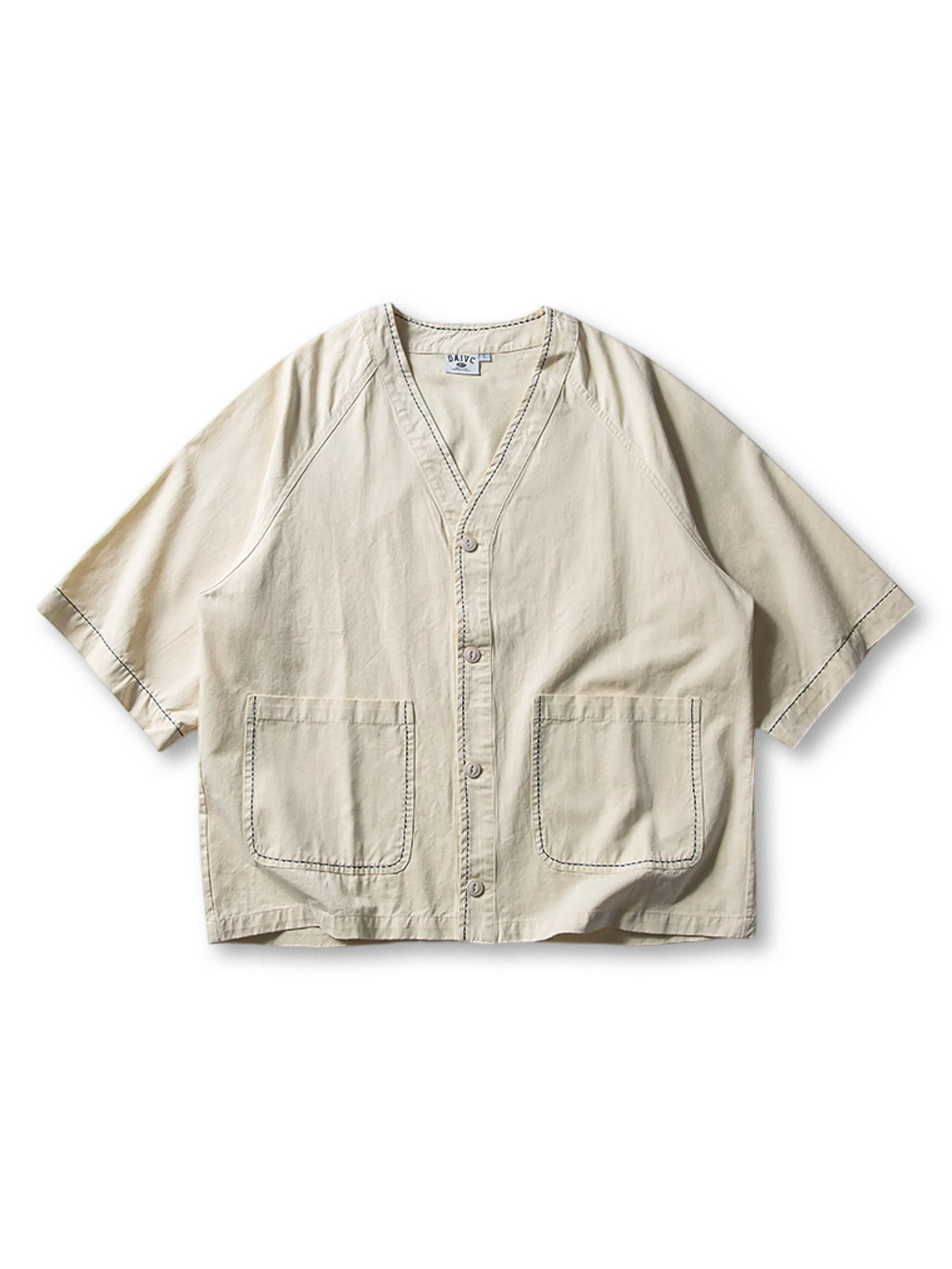 ヴィンテージ風のショートスリーブシャツ