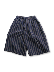 グレーとネイビーの織り柄縦ストライプショーツ2色展開、ドローコードウエスト