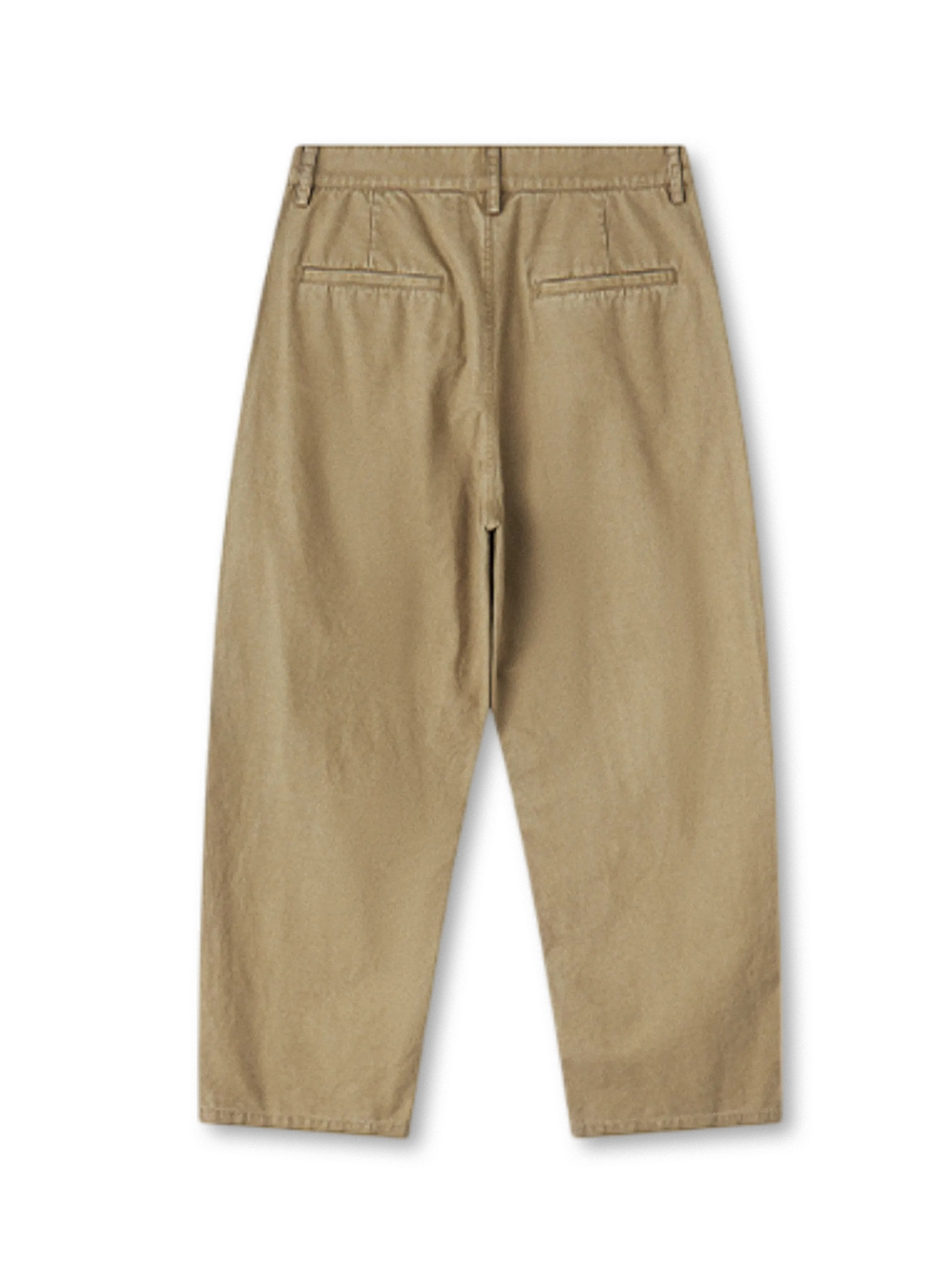 パンツ全体を正面から撮影した画像