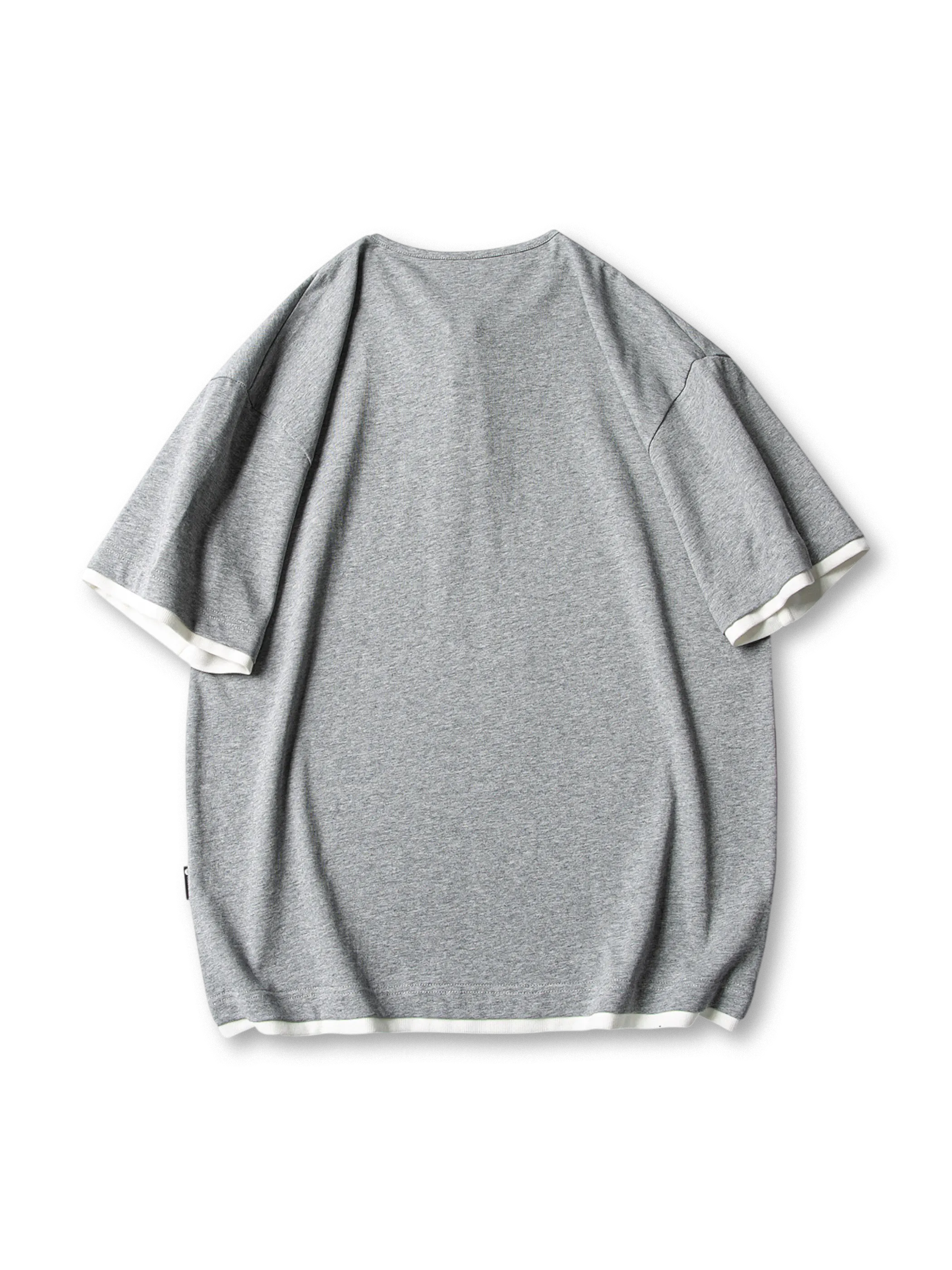 前面全体のヘンリーレイヤードショートスリーブTシャツ