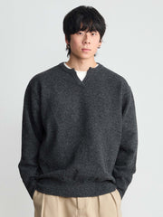 Vネックセーター