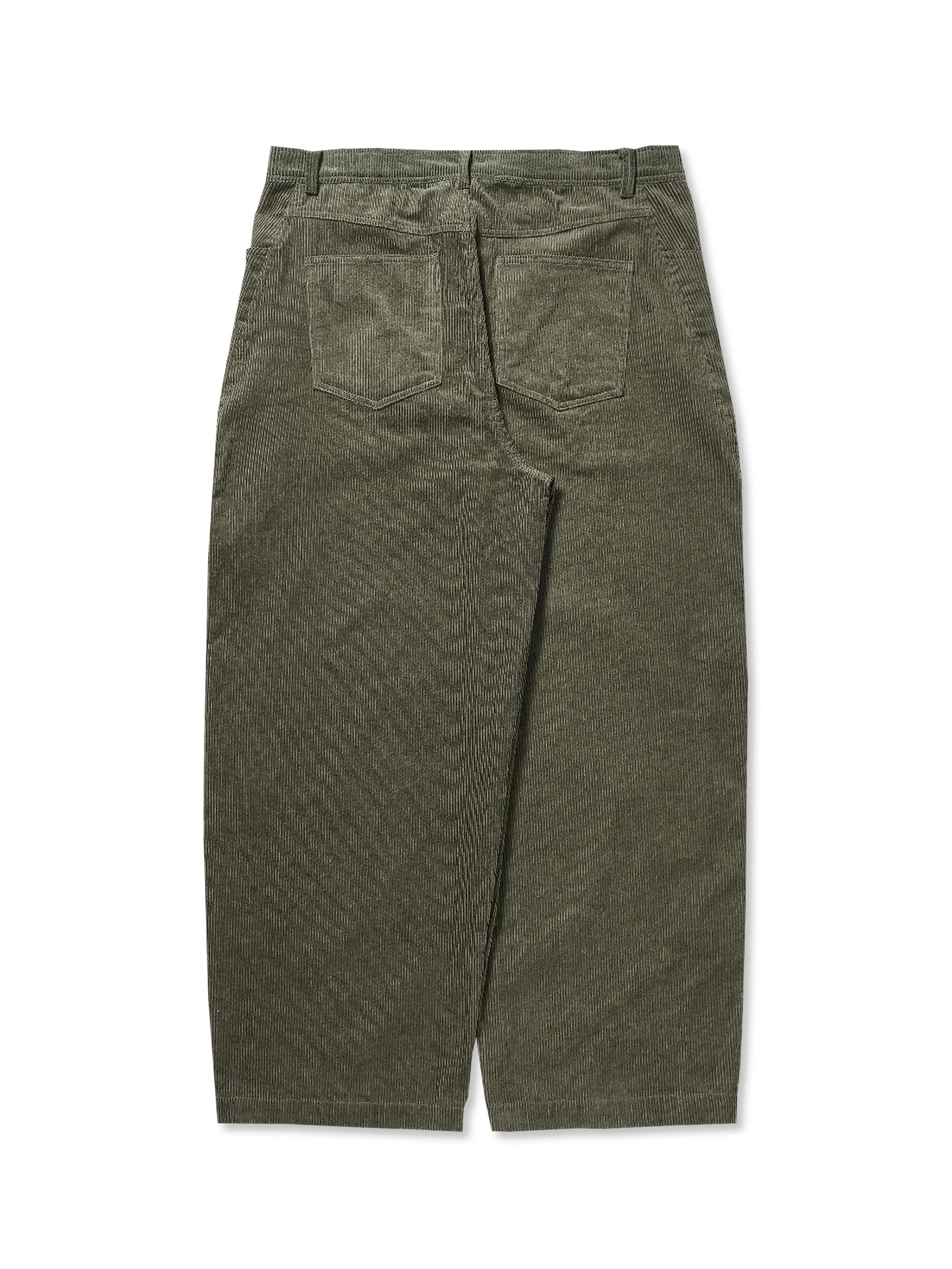 製品画像:アーチカットコーデュロイワイドパンツ全体展示