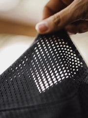 ブラックダブルレイヤーメッシュショーツ正面ビュー