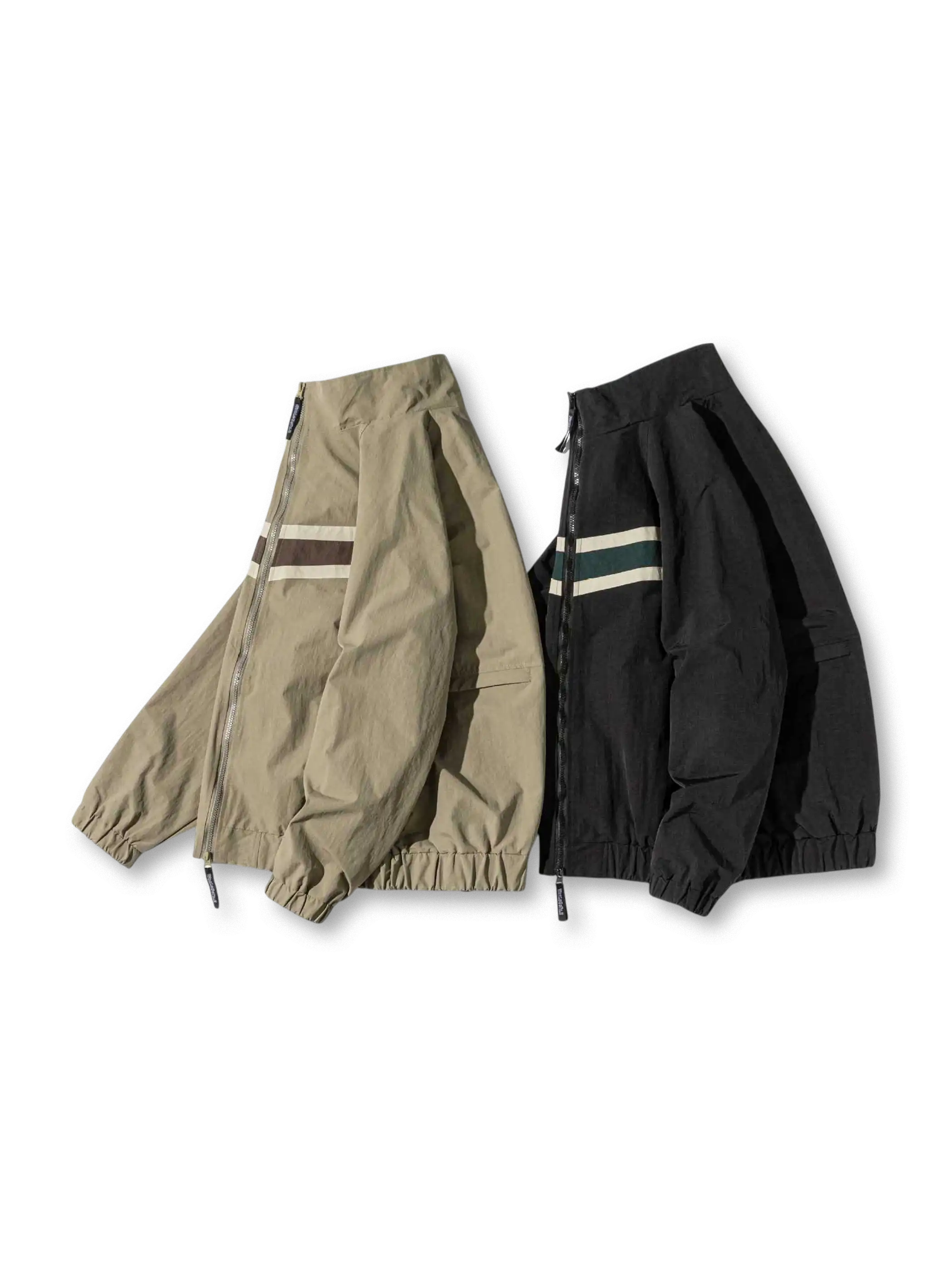 胸元に配色ラインが入ったスタンドカラージャケット