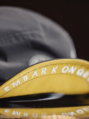 5パネル コントラストブリムキャップ【非売品 PLUS会員限定100枚】