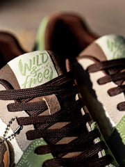 インディアン テーマスニーカー