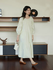 ミルクグリーンパフスリーブドレス