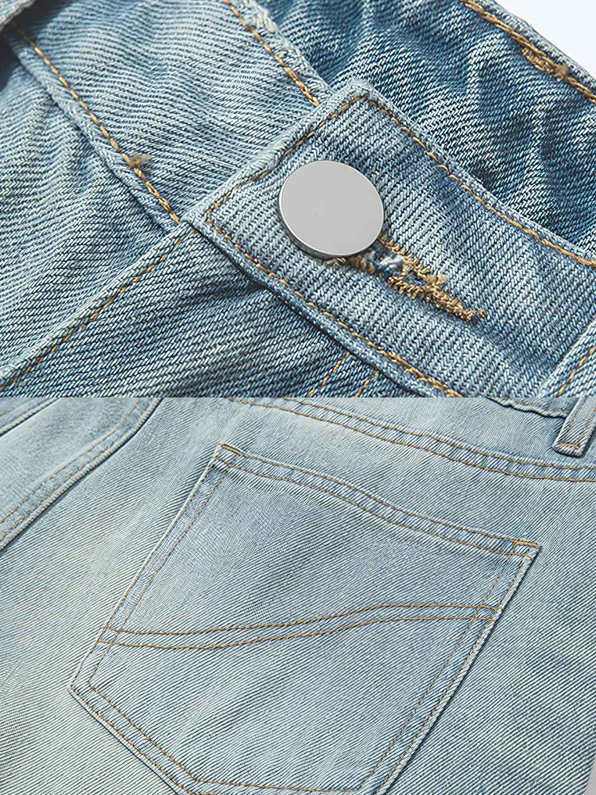 製品画像: アメカジファッションのレトロなスタイルとヴィンテージウォッシュデザインを特徴とするストレートデニムパンツ全体展示、100%コットン素材で仕上げたクラシックなデザイン
詳細画像: ウォッシュド加工とルーズフィットのストレートカットのディテール特写、自然なヴィンテージ感を強調