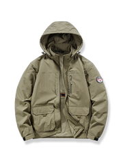 アウトドア バッジ付き防風ジャケット