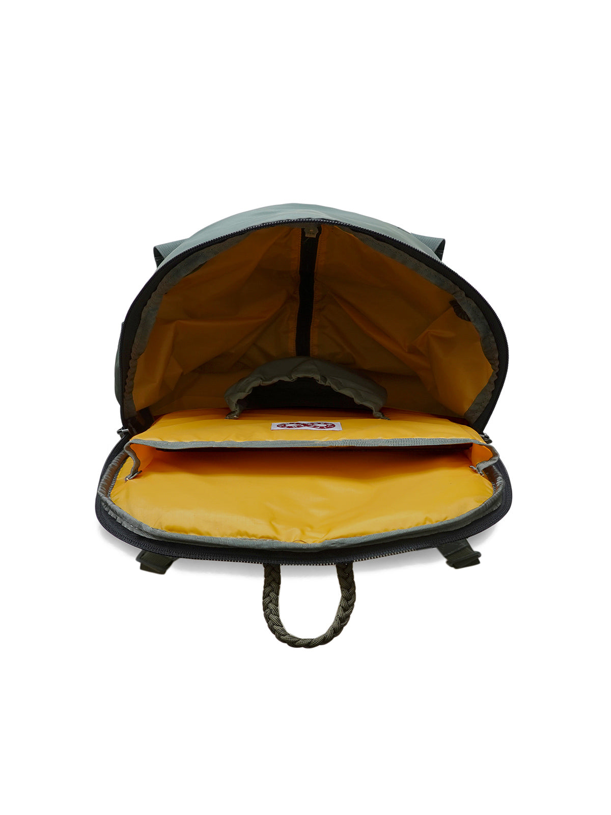 製品画像: 軽量ナイロンライディング用アウトドアバックパックの正面画像。通勤やアウトドア活動、ライディングに最適な多機能デザインで、耐久性の高いナイロン素材を使用。
詳細画像: 軽量ナイロンバックパックのポケット詳細画像。5つのポケットとダブルジッパー、ハングループを備えた実用的なデザイン。