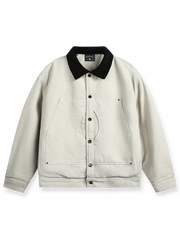 製品画像:
レトロなハンティングスタイルの中綿入りコーデュロイ襟付きジャケット。厚手の生地と暖かい中綿が寒い季節に最適。エレガントなデザインと実用的な大容量ポケット。
詳細画像:
厚手コーデュロイ襟付きハンティングジャケット。大きな前ポケットと通気性のある中綿素材、レトロで機能的なデザイン。ストレートカットとゆったりシルエットで快適な着心地。