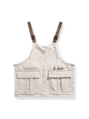 製品画像
「アウトドア ユーティリティ ワークベスト(アイボリー、ネイビー、ブラック)の正面全体図。耐久性に優れたポリエステル素材と多機能なフラップポケットを備え、アウトドアから日常まで幅広く活躍するユーティリティベスト。」
詳細画像
「アウトドア ユーティリティ ワークベストのディテール特写。両サイドの大容量フラップポケットが小物やツールを収納可能。調節可能なショルダーストラップが多様な体型にフィットし、フロントのジッパー仕様がスムーズな着脱を実現。」