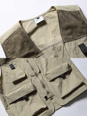 製品画像
「多機能メッシュパッチワークベストの全体展示図。ナイロン素材とポリエステルメッシュパッチワークデザインが融合し、アウトドア愛好者に最適な軽量で実用的なベスト。」
詳細画像
「胸元のフラップポケットとメッシュパッチワーク部分のディテール特写。通気性と耐久性を兼ね備えたポケットデザインが特徴。」