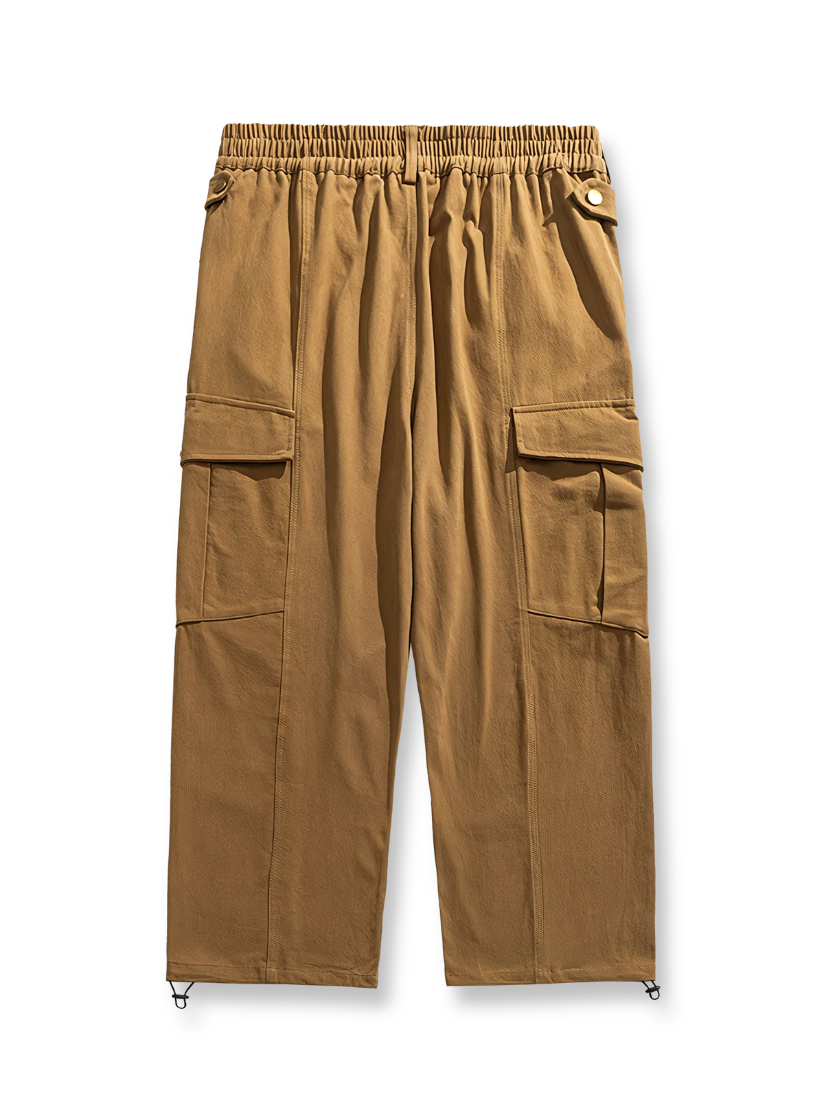 製品画像
「ビッグポケットとワイドレッグデザインが特徴のパンツ全体展示画像。快適な履き心地と実用的なビッグポケットが融合し、レトロなワークウェア風デザインを表現。」
詳細画像
「ビッグポケットと裾に付いたドローコードのディテール特写。実用的でスタイリッシュなデザイン、裾のドローコードでフィット感を調整できる。」