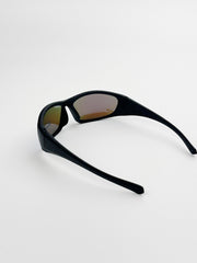 多色展開 モダンスポーティーサングラス