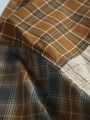 製品画像
アシンメトリーデザインが特徴的なチェック柄パッチワークシャツ。定番のチェック柄にユニークなデザインが加わり、個性的でスタイリッシュな印象を与えます。ルーズフィットで快適な着心地、レトロなストリートスタイルにもぴったり。
詳細画像
チェック柄とアシンメトリーデザインが組み合わさったパッチワークシャツ。フロントポケットは実用性とデザイン性を兼ね備え、細部のボタンディテールが高級感を演出。中厚の生地感が、季節に合わせた快適さを提供します。