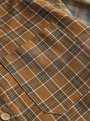 製品画像
アシンメトリーデザインが特徴的なチェック柄パッチワークシャツ。定番のチェック柄にユニークなデザインが加わり、個性的でスタイリッシュな印象を与えます。ルーズフィットで快適な着心地、レトロなストリートスタイルにもぴったり。
詳細画像
チェック柄とアシンメトリーデザインが組み合わさったパッチワークシャツ。フロントポケットは実用性とデザイン性を兼ね備え、細部のボタンディテールが高級感を演出。中厚の生地感が、季節に合わせた快適さを提供します。