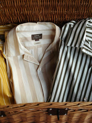 ホリデー ストライプシャツ