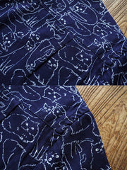 詳細画像: 手描き風の猫柄とココナッツシェルのボタンの詳細展示