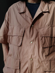 四つポケット半袖シャツ