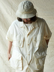 四つポケット半袖シャツ