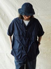 四つポケット半袖シャツ