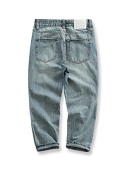 ヴィンテージウォッシュ猫ひげデニムパンツの全体画像。