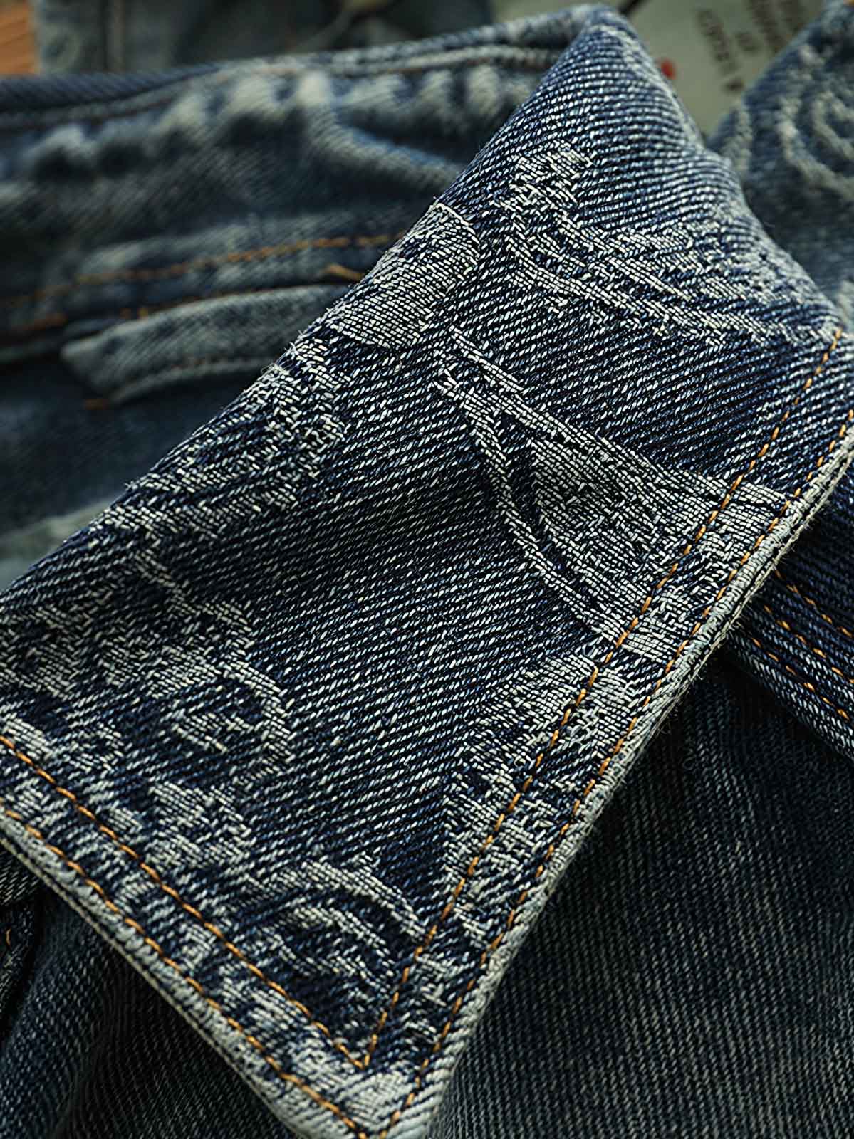 ウォッシュ加工デニムワークシャツの全体展示