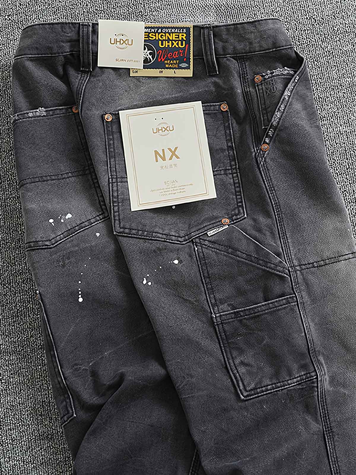 ワークパンツのディテールと生地特写