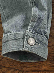 アメリカンカジュアル襟付きデニムジャケットのワークポケットとユーズド加工のディテール